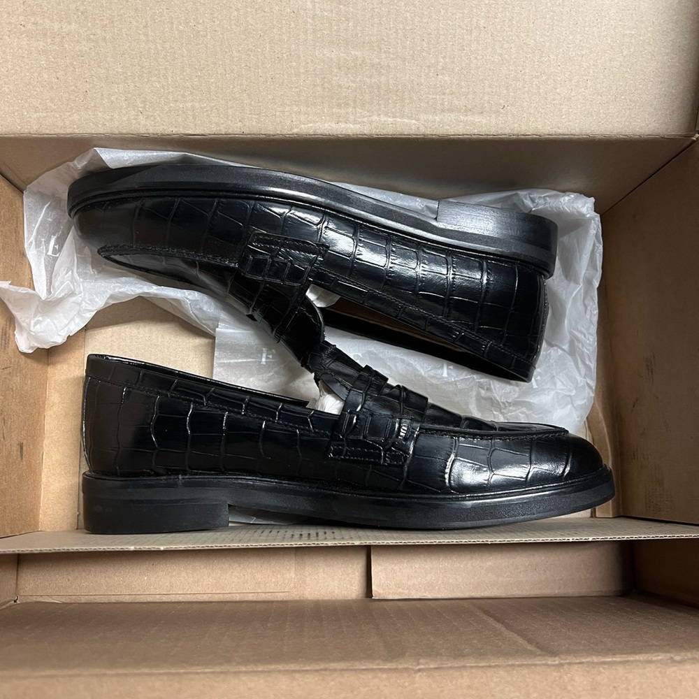Flattered Sara leather croc loafer 7